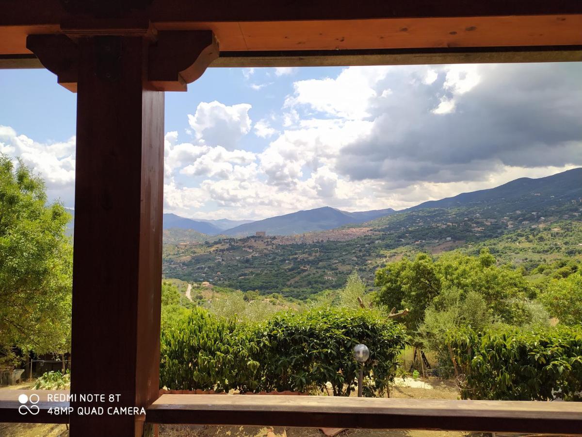 קסטלבונו Room In Casa Castiglia A Woodhouse With Beautiful View Close Madonie Park מראה חיצוני תמונה